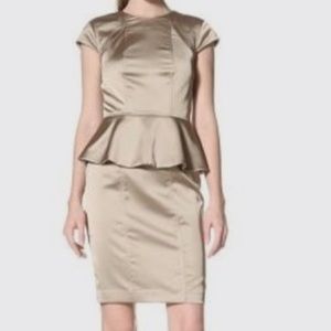 Women’s cocktail dress NWT peplum dress!!